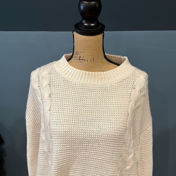 NWT St. John’s Bay sweater size XL women’s - Picture 2 of 6